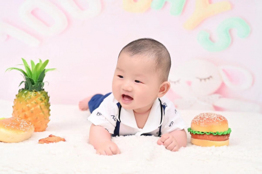 沂南两岁宝宝晚上哭